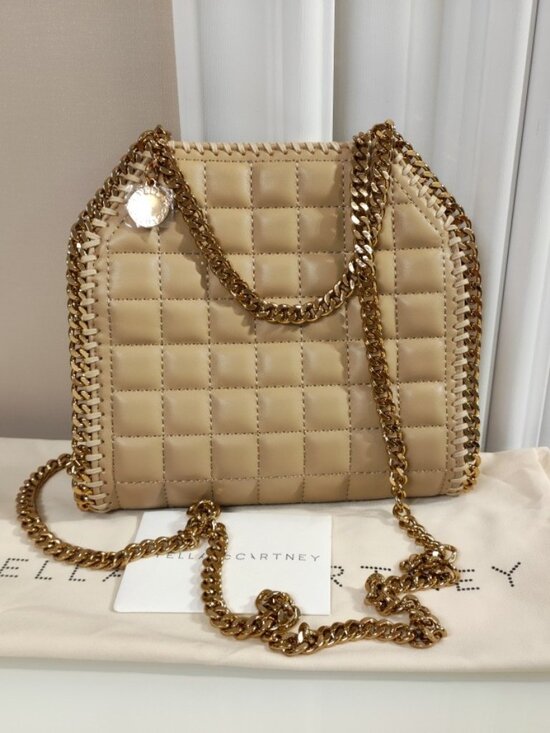 Stella McCartney Handbags - Stella McCartney Elegant Quilted Chain Bag